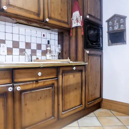 Le Krystor By Interhome Apartman Chamonix